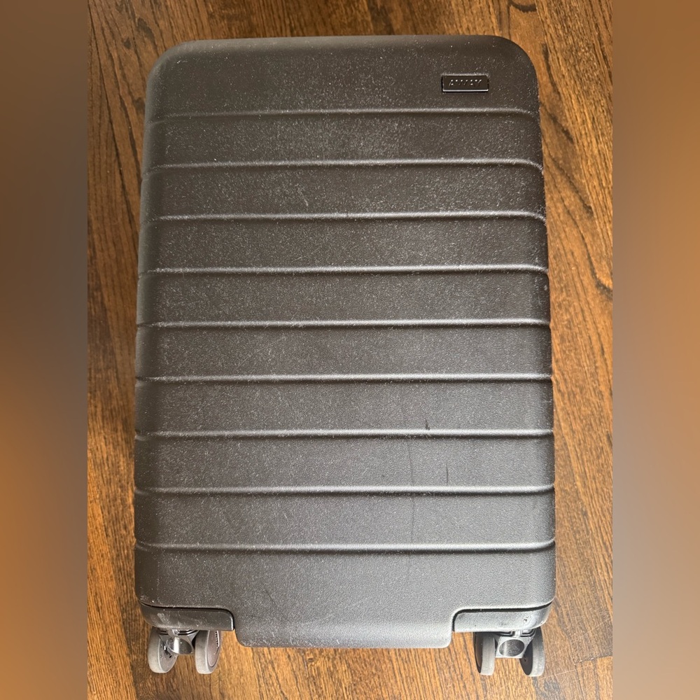 Away Carry On Suitcase (with removable battery included)